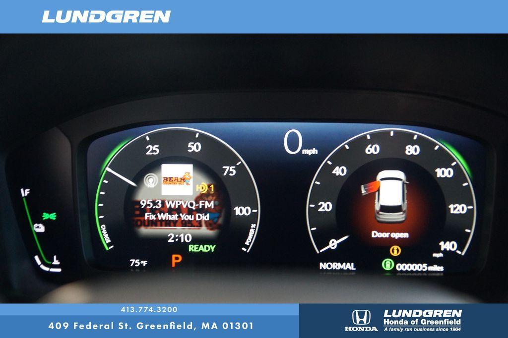new 2026 Honda CR-V Hybrid car, priced at $43,700