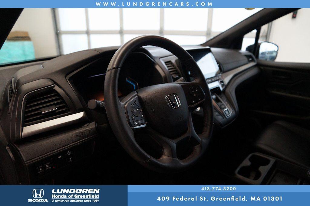 used 2023 Honda Odyssey car, priced at $35,581