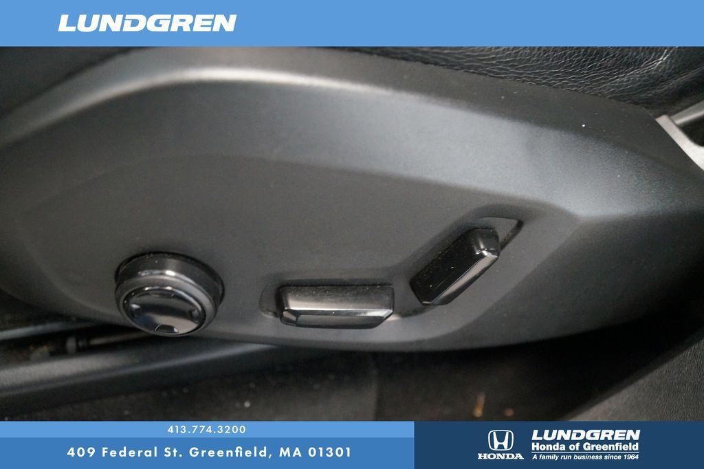 used 2016 Volvo XC90 car, priced at $14,893