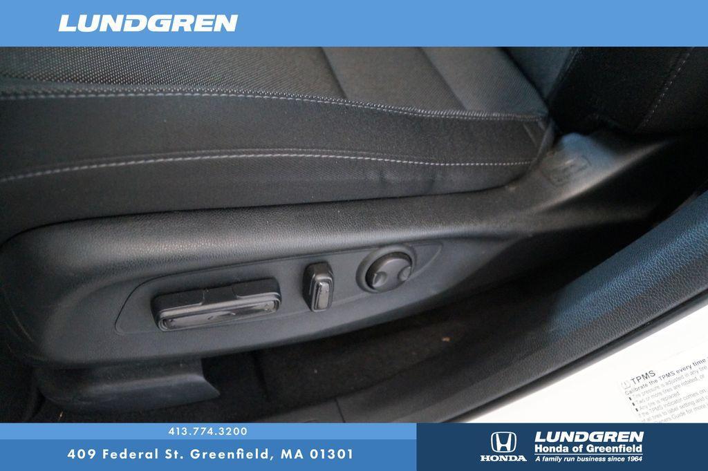 used 2024 Honda CR-V car, priced at $34,415
