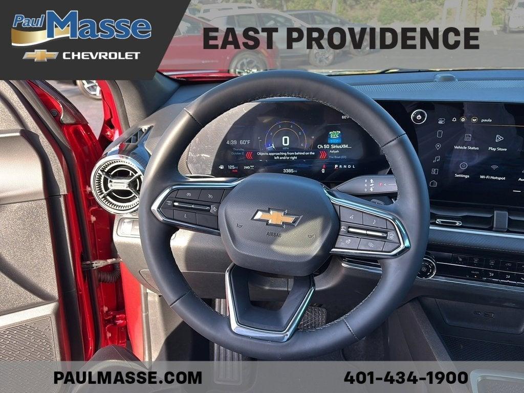 used 2025 Chevrolet Equinox car, priced at $29,988