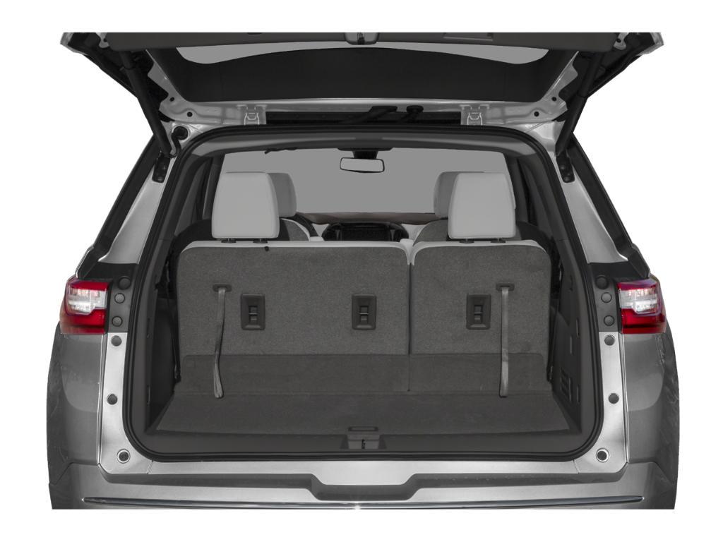 used 2021 Chevrolet Traverse car, priced at $28,988