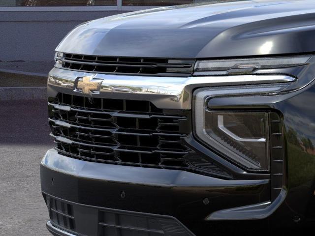 new 2025 Chevrolet Suburban car, priced at $68,070