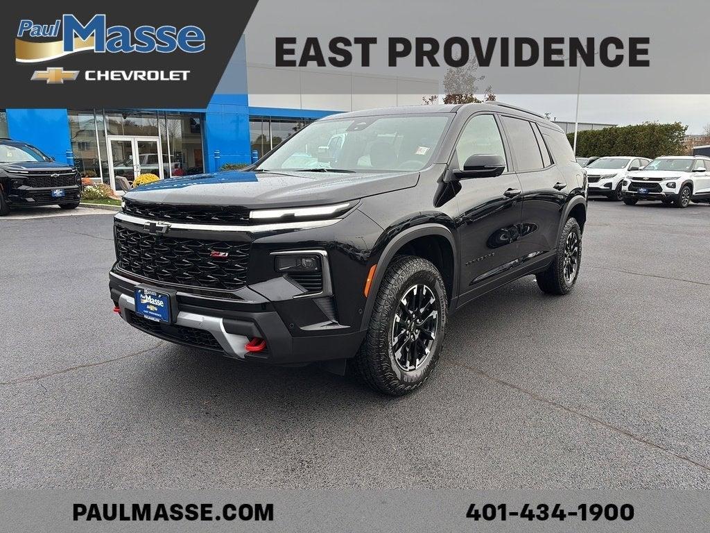 used 2025 Chevrolet Traverse car, priced at $48,988