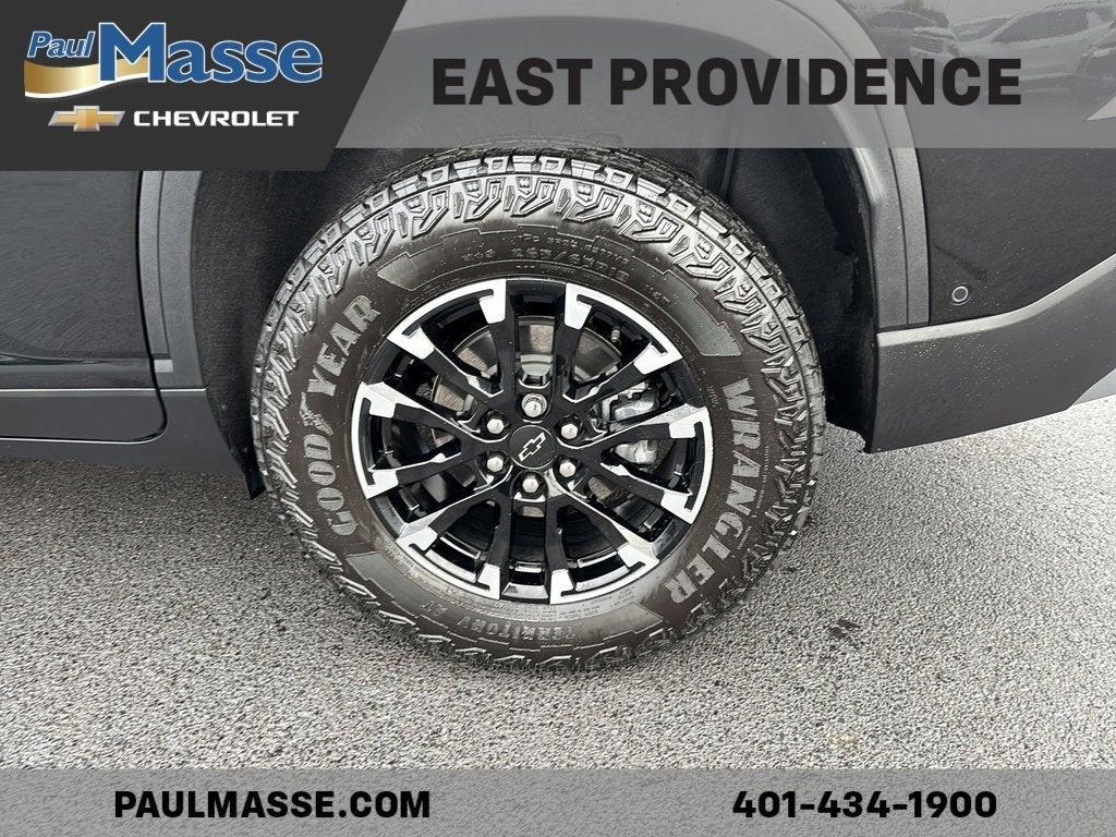 used 2025 Chevrolet Traverse car, priced at $48,988