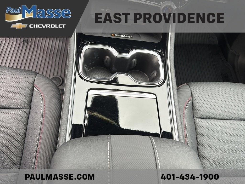 used 2025 Chevrolet Traverse car, priced at $48,988