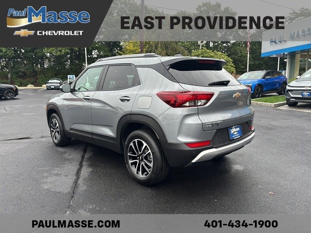 used 2024 Chevrolet TrailBlazer car, priced at $25,988