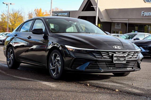 new 2025 Hyundai Elantra HEV car, priced at $30,571