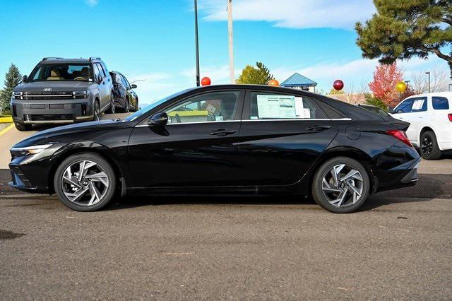 new 2025 Hyundai Elantra HEV car, priced at $30,571