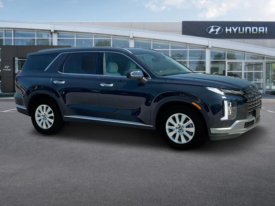 new 2025 Hyundai Palisade car, priced at $43,096