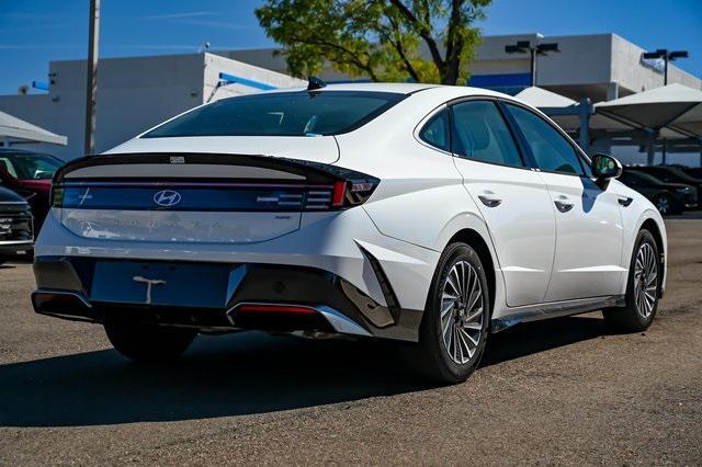 new 2024 Hyundai Sonata Hybrid car, priced at $30,961