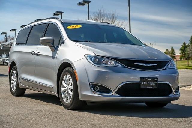 used 2017 Chrysler Pacifica car, priced at $16,098