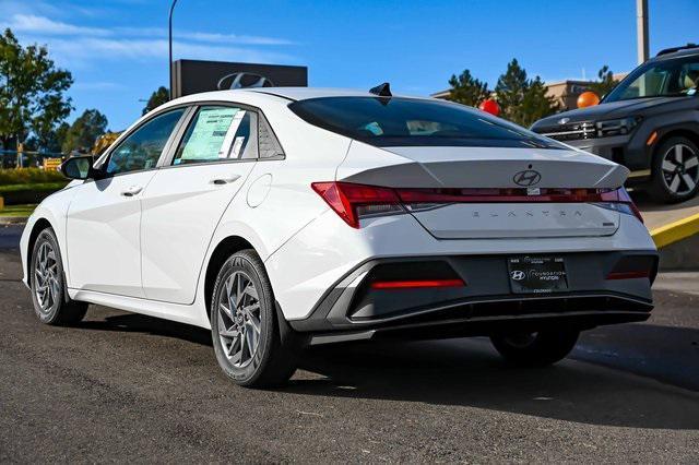 new 2025 Hyundai Elantra HEV car, priced at $26,765