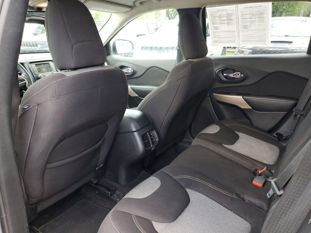 used 2018 Jeep Cherokee car, priced at $7,990