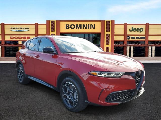 new 2025 Alfa Romeo Tonale car, priced at $44,725