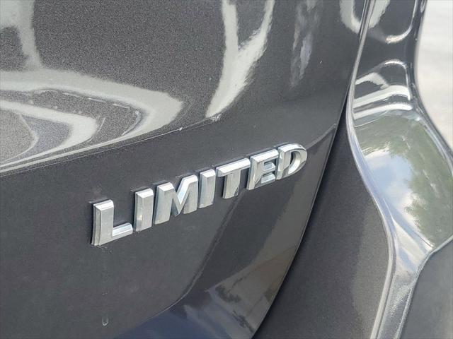 used 2017 Jeep Grand Cherokee car, priced at $14,990