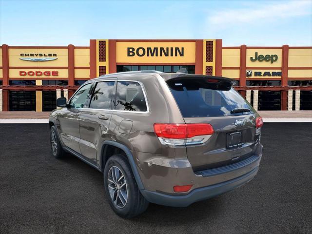 used 2017 Jeep Grand Cherokee car, priced at $13,490
