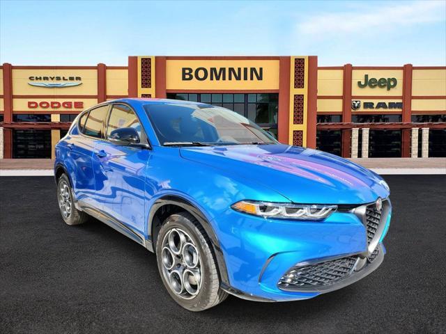 new 2025 Alfa Romeo Tonale car, priced at $42,225