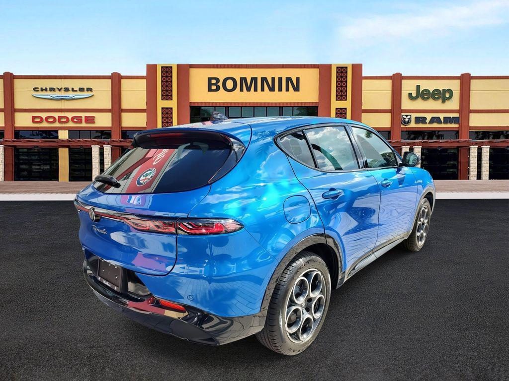 new 2025 Alfa Romeo Tonale car, priced at $43,225