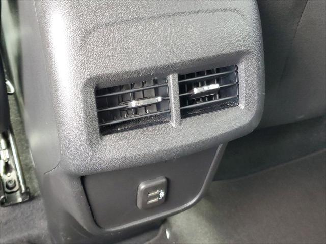 used 2021 Chevrolet Equinox car, priced at $13,490