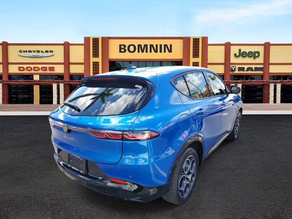 new 2025 Alfa Romeo Tonale car, priced at $41,225