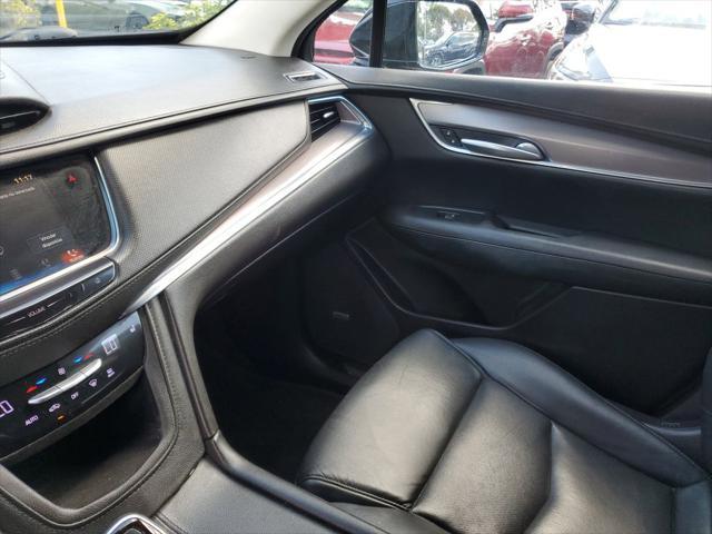 used 2019 Cadillac XT5 car, priced at $13,990