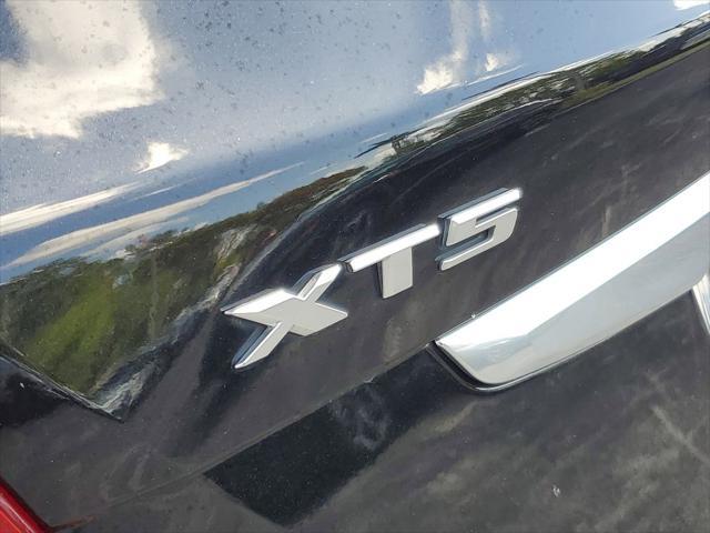 used 2019 Cadillac XT5 car, priced at $13,990