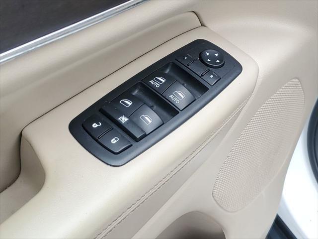 used 2017 Jeep Grand Cherokee car, priced at $12,490