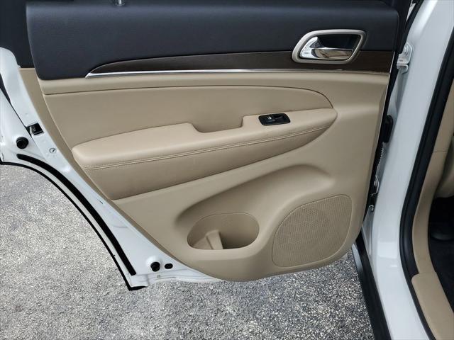 used 2017 Jeep Grand Cherokee car, priced at $12,490