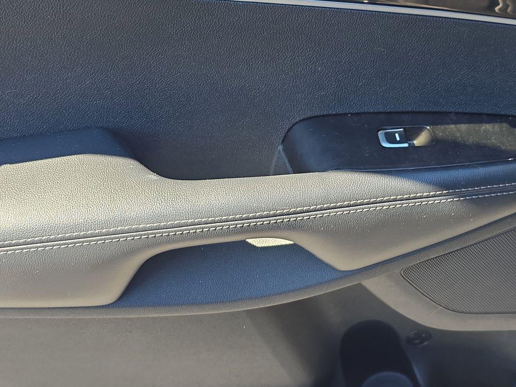 used 2017 Kia Sorento car, priced at $9,990