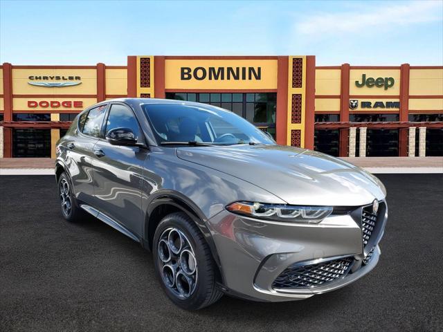 new 2025 Alfa Romeo Tonale car, priced at $42,225