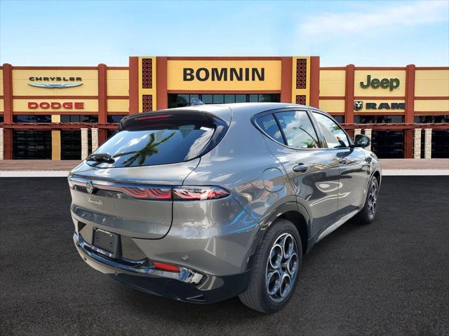 new 2025 Alfa Romeo Tonale car, priced at $42,225