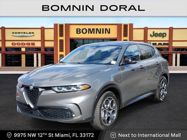 new 2025 Alfa Romeo Tonale car, priced at $42,225