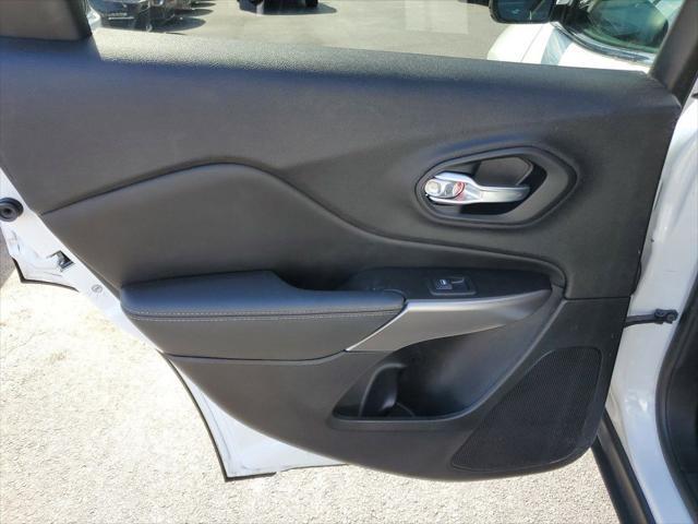 used 2021 Jeep Cherokee car, priced at $15,490