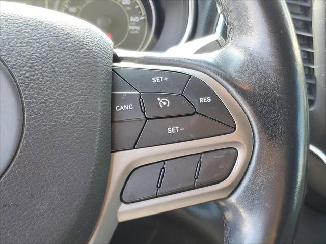 used 2021 Jeep Cherokee car, priced at $15,490