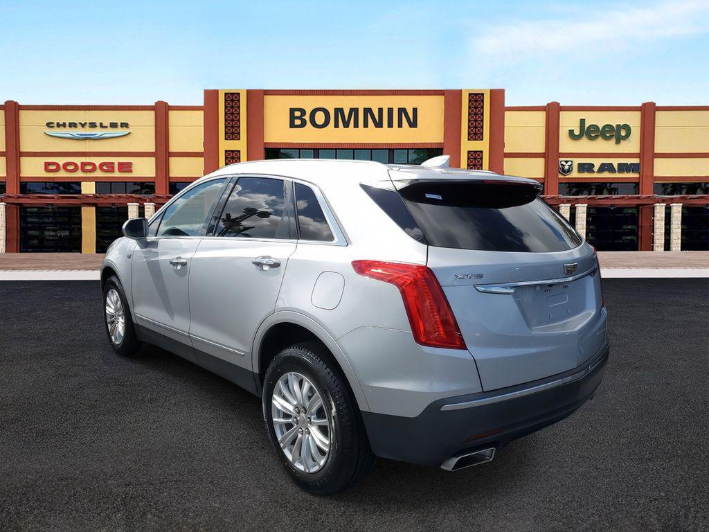 used 2017 Cadillac XT5 car, priced at $7,990