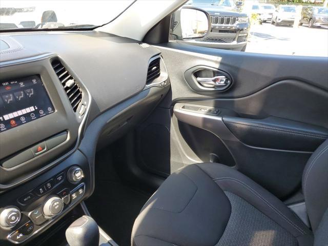 used 2019 Jeep Cherokee car, priced at $12,990