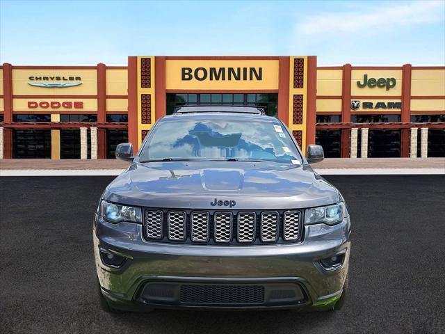 used 2017 Jeep Grand Cherokee car, priced at $12,490