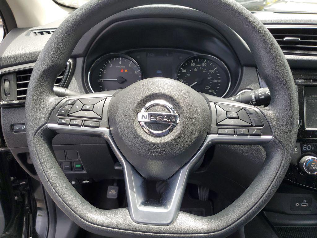 used 2020 Nissan Rogue Sport car, priced at $11,490