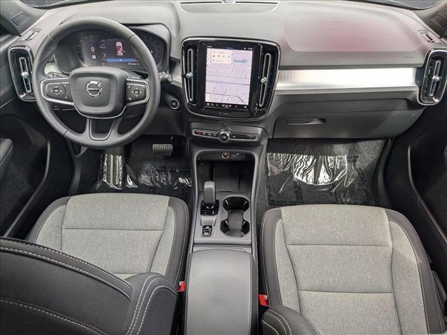 used 2025 Volvo XC40 car, priced at $38,997