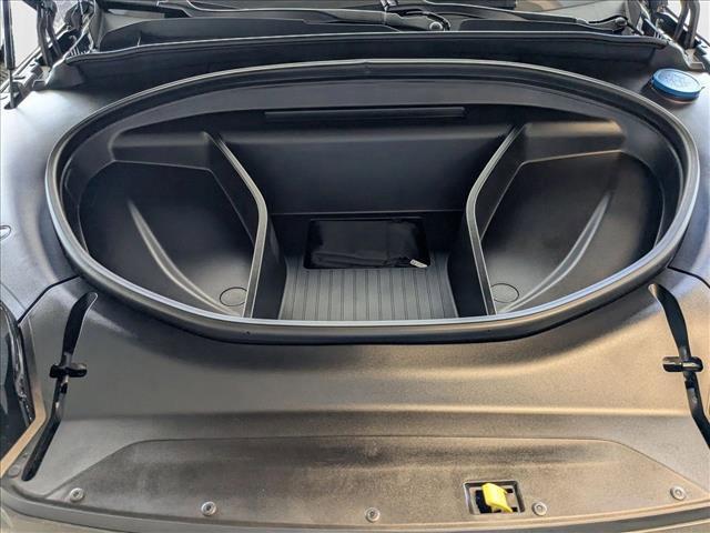 new 2025 Volvo EX90 car, priced at $74,197