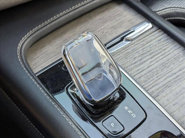 used 2022 Volvo XC90 Recharge Plug-In Hybrid car, priced at $38,247