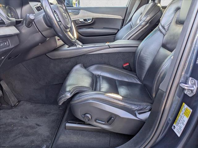 used 2022 Volvo XC90 Recharge Plug-In Hybrid car, priced at $38,247