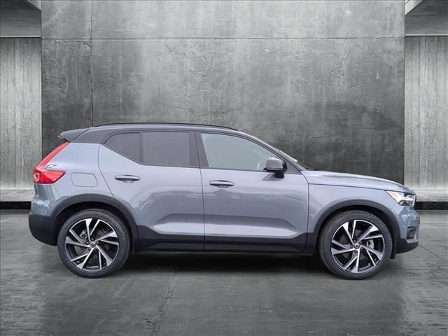 used 2022 Volvo XC40 car, priced at $32,997