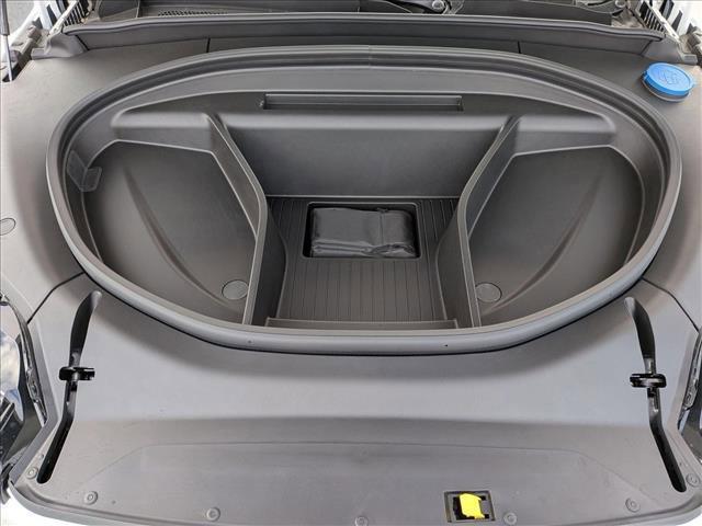 new 2025 Volvo EX90 car, priced at $79,297