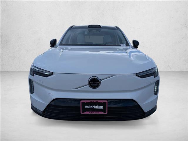 new 2025 Volvo EX90 car, priced at $79,297