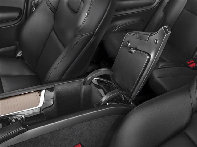 new 2025 Volvo XC90 car, priced at $71,655