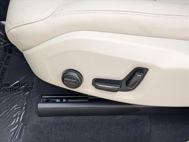 new 2025 Volvo XC90 car, priced at $70,200