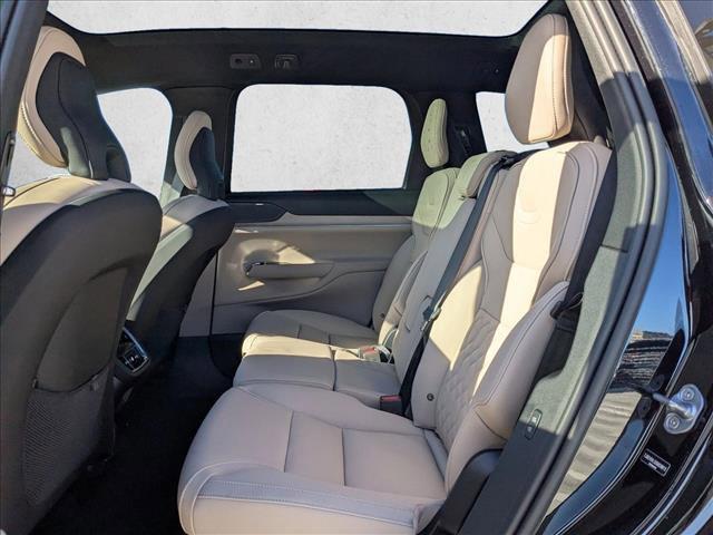 new 2025 Volvo EX90 car, priced at $76,397