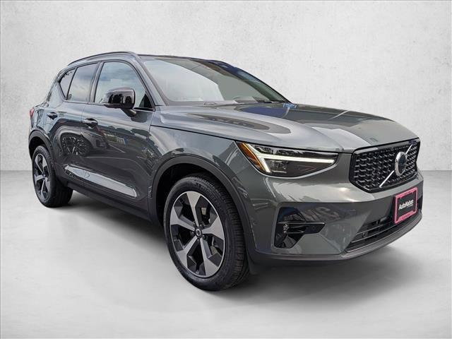 new 2026 Volvo XC40 car, priced at $48,150